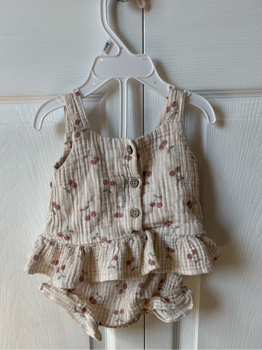 Cream Cherry-Print Baby Ruffle Romper - Unbranded